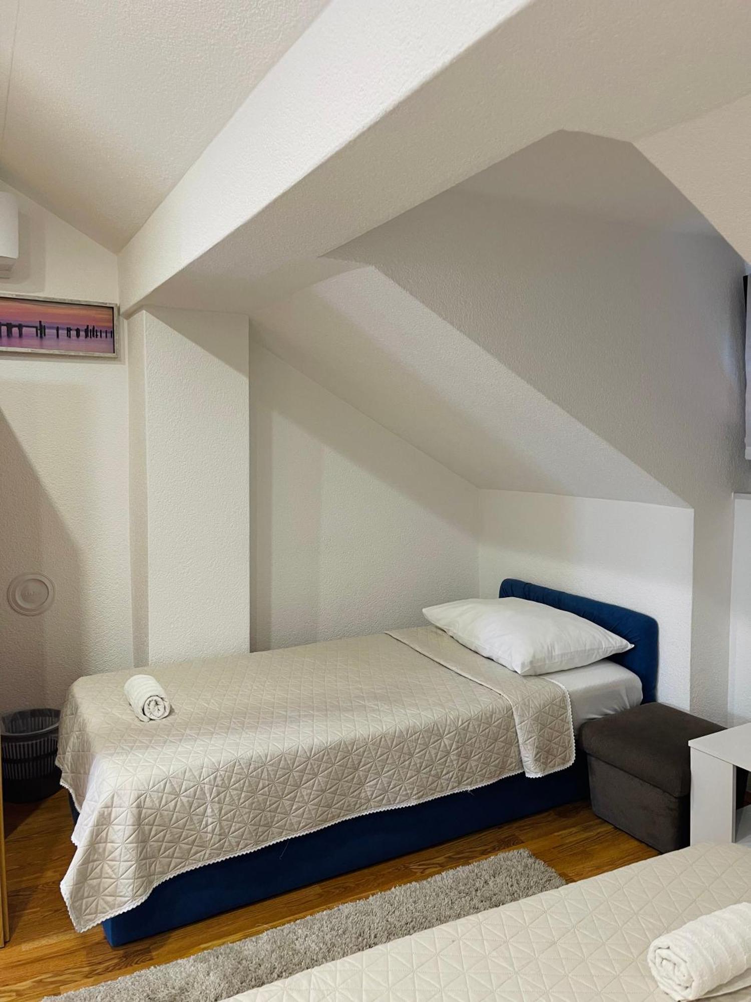 Sobe Darko Cindric Hotel Karlovac Exterior photo